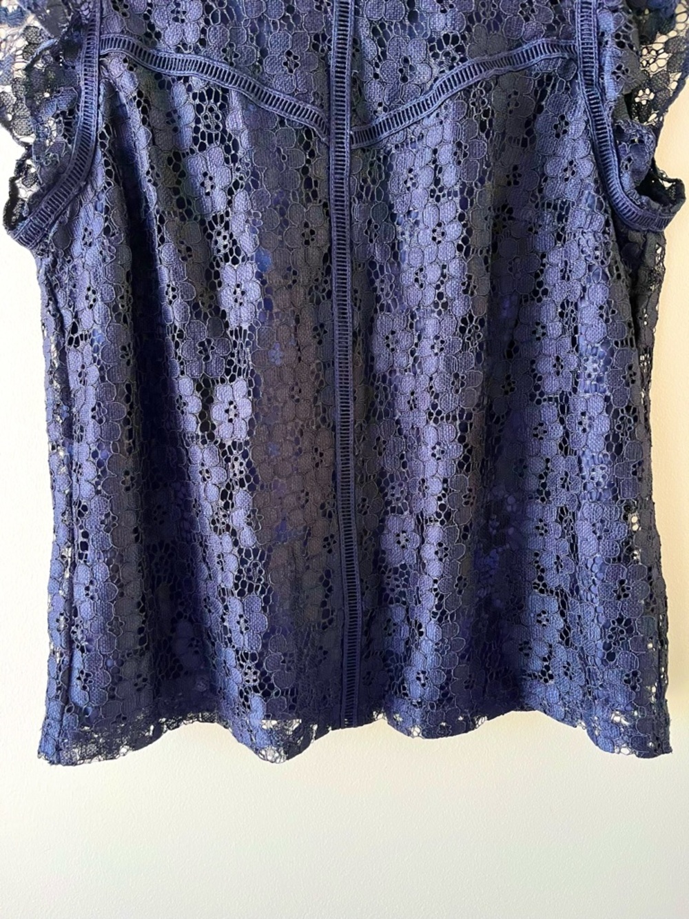 Nanette Lepore Navy Floral Lace Cap-Sleeve Top Size S -Coquette Girl Victorian - Picture 2 of 11